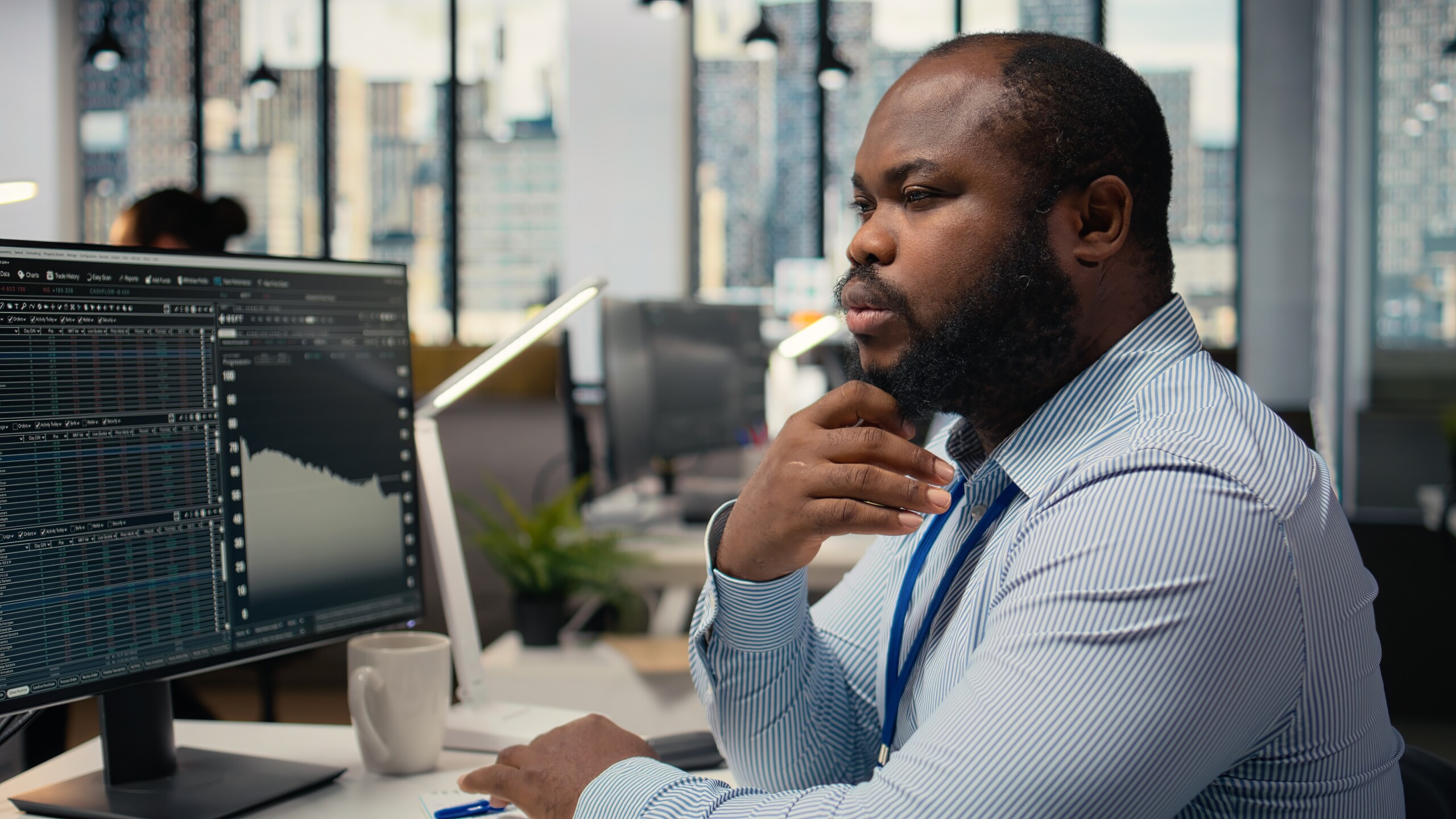 Financial risk management with AI tools